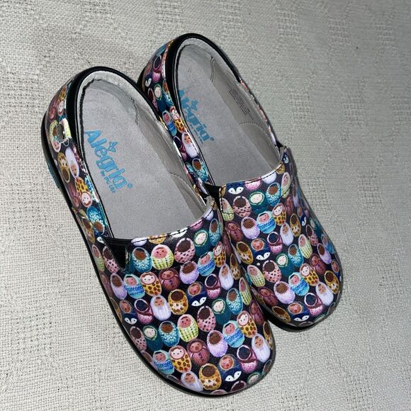 Alegria Women’s Nursing Shoes Size 38 U.S. 7 M Multicolor Baby Motif Comfort - Picture 1 of 12